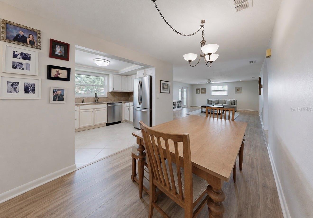 APOLLO BEACH UNIT TWO - Residential