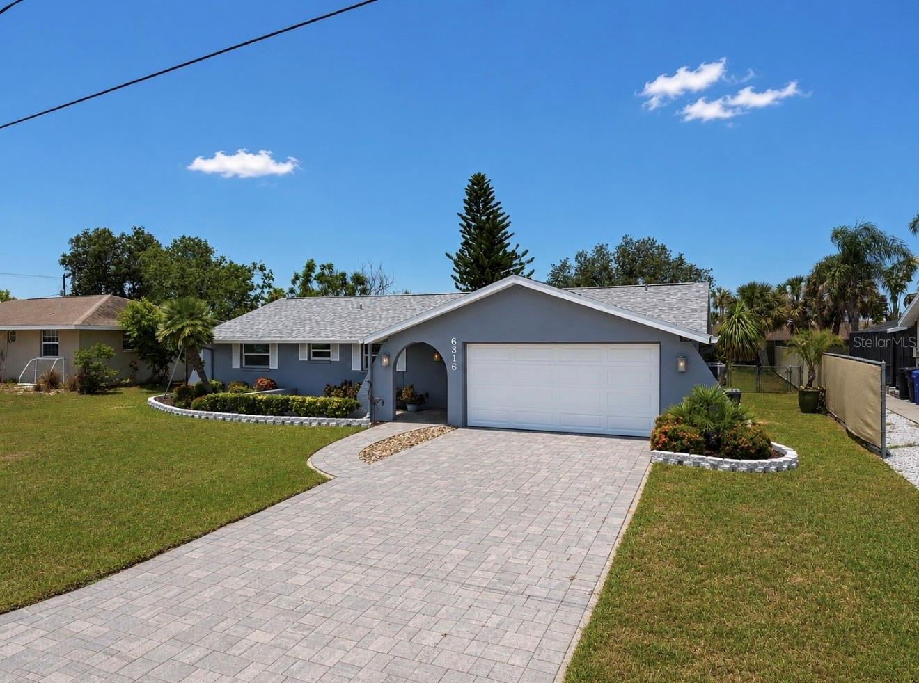 APOLLO BEACH UNIT TWO - Residential