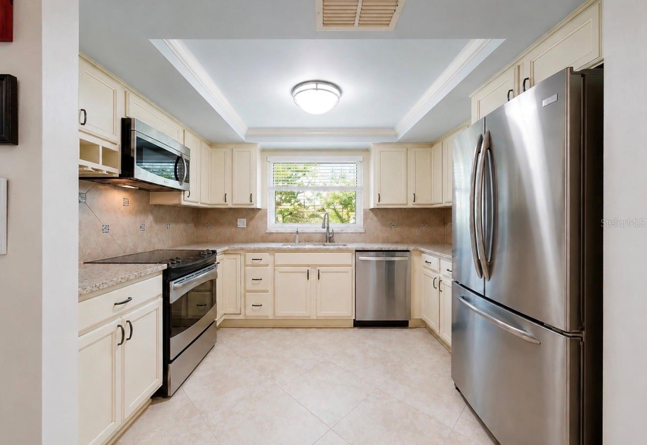 APOLLO BEACH UNIT TWO - Residential