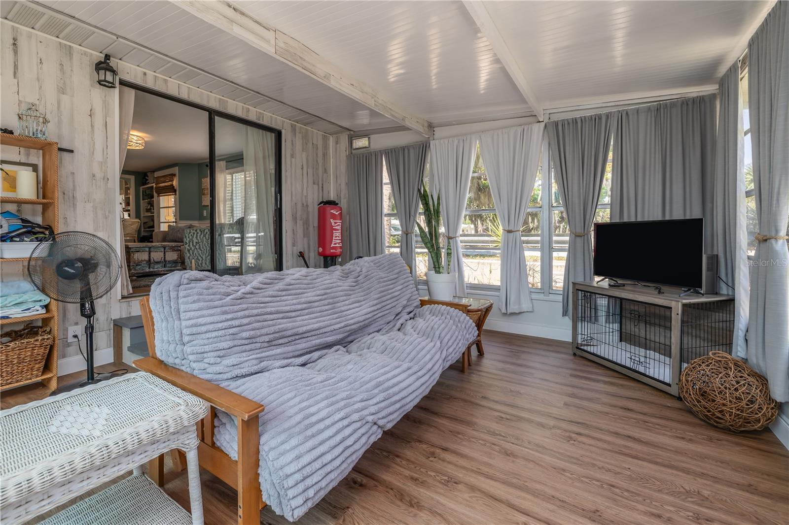 HARBOR OAKS UNIT 01 - Residential