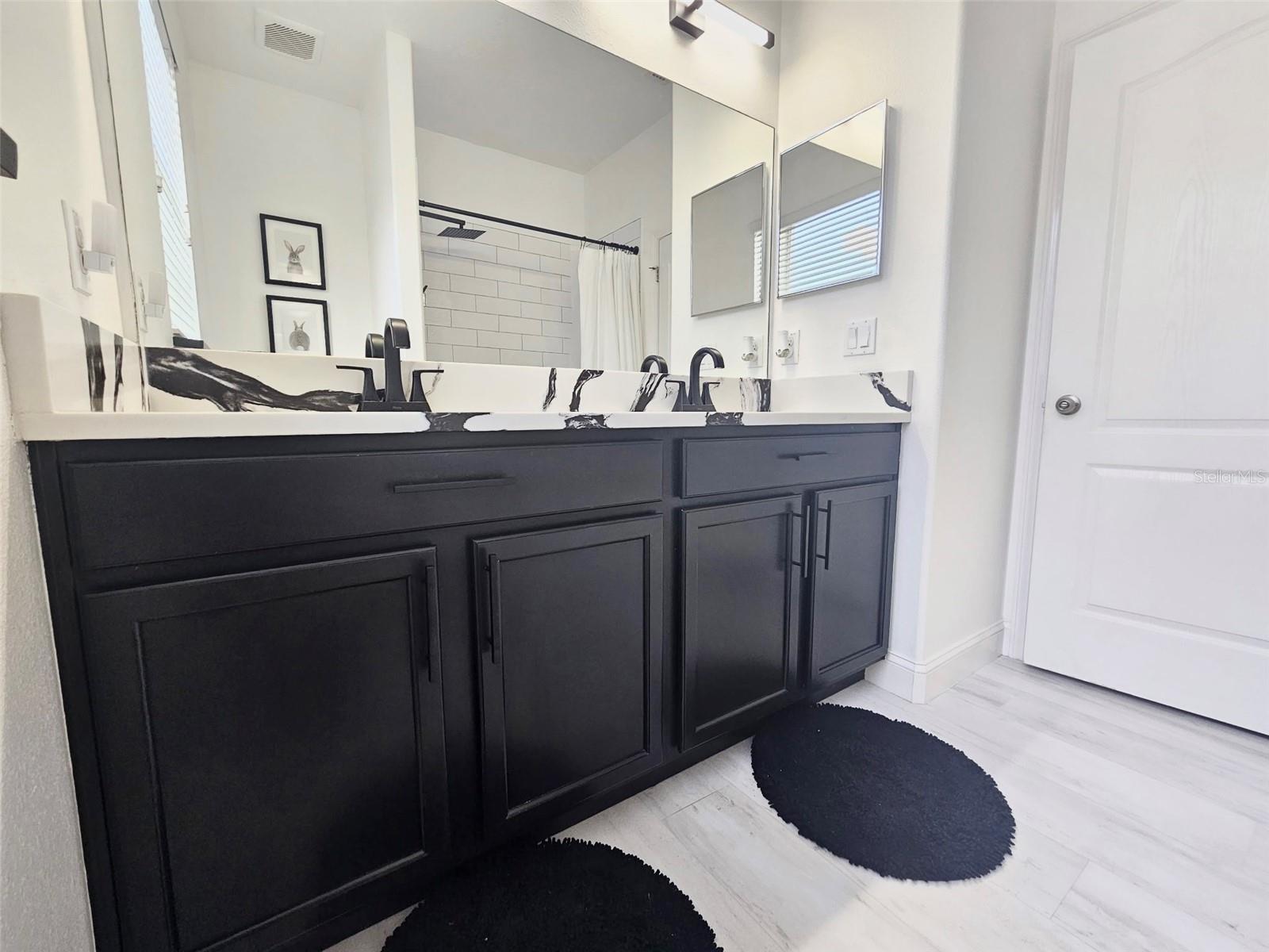 DEERFIELD LAKES - Residential