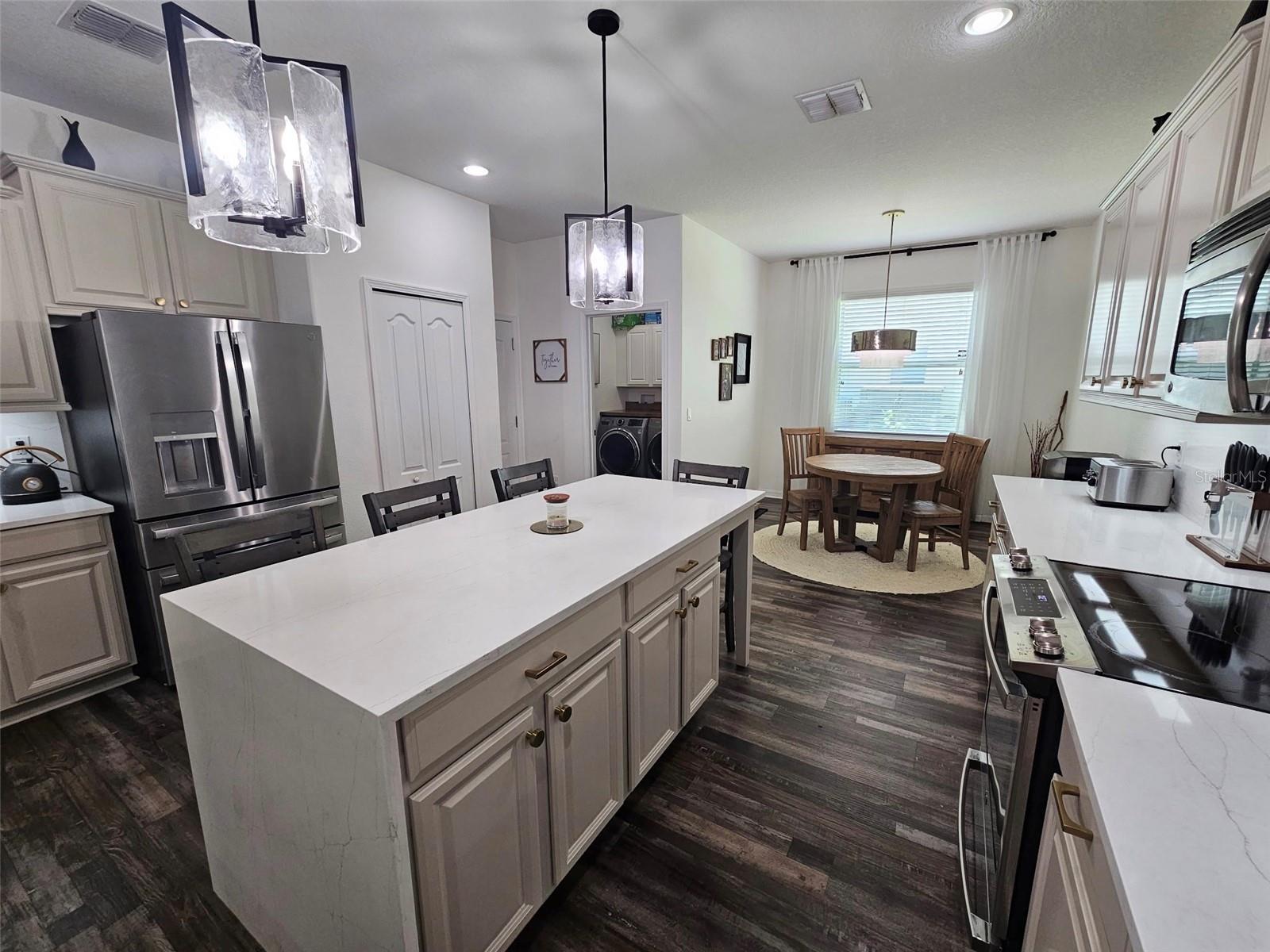 DEERFIELD LAKES - Residential