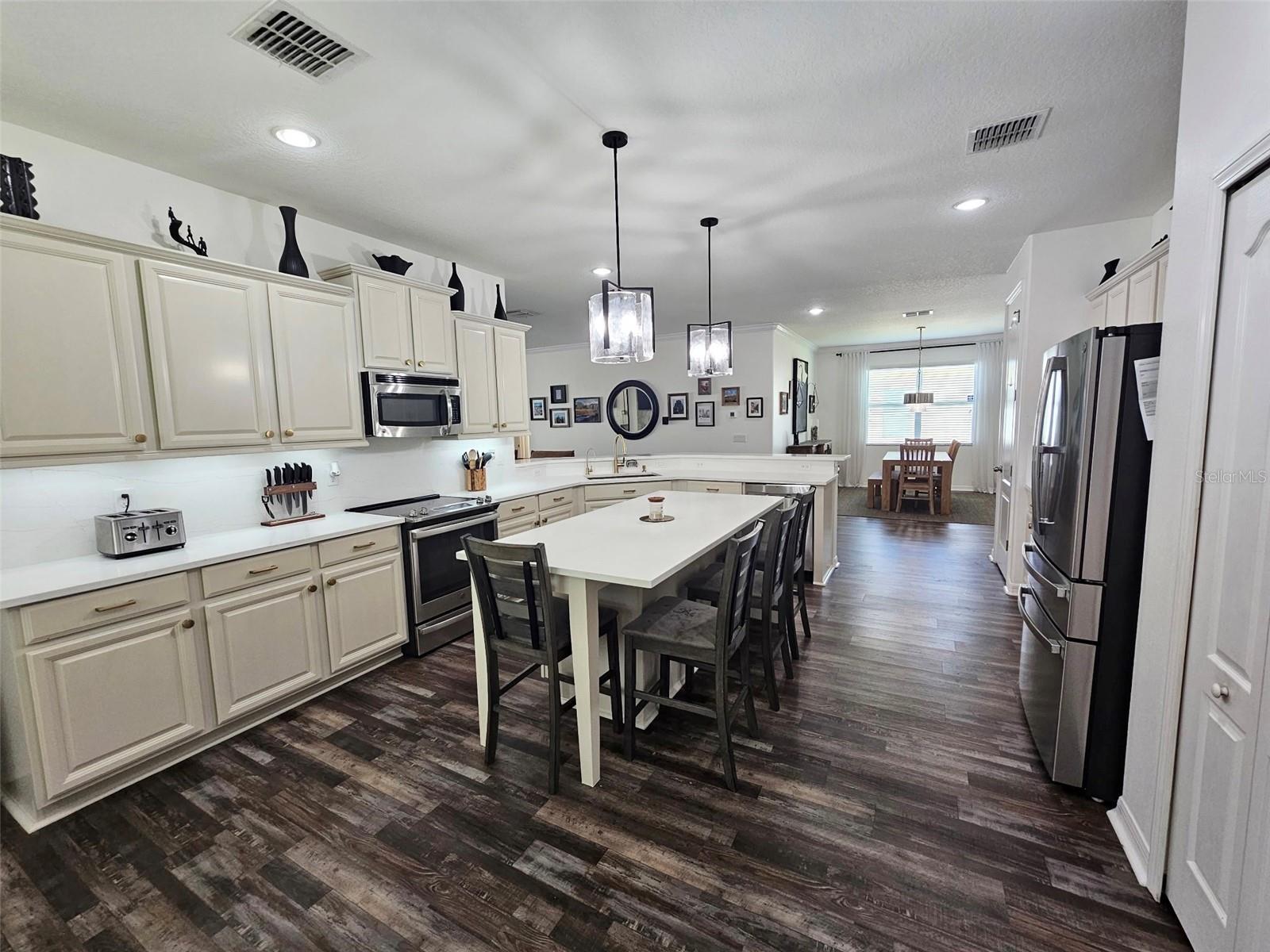 DEERFIELD LAKES - Residential