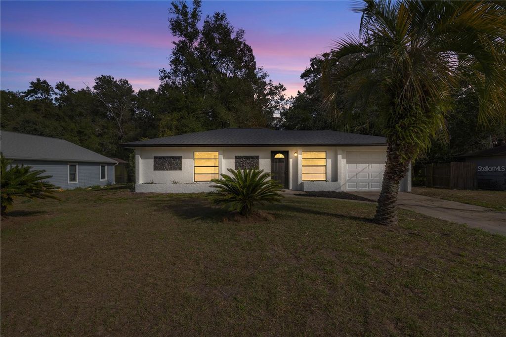 Photo of 3717 SW Idlewild Street, Dunnellon, FL 34431 (MLS # OM725907)