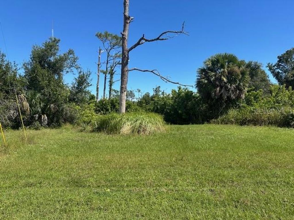Photo of 113 Crevalle Road, Rotonda West, FL 33947 (MLS # D6144356)