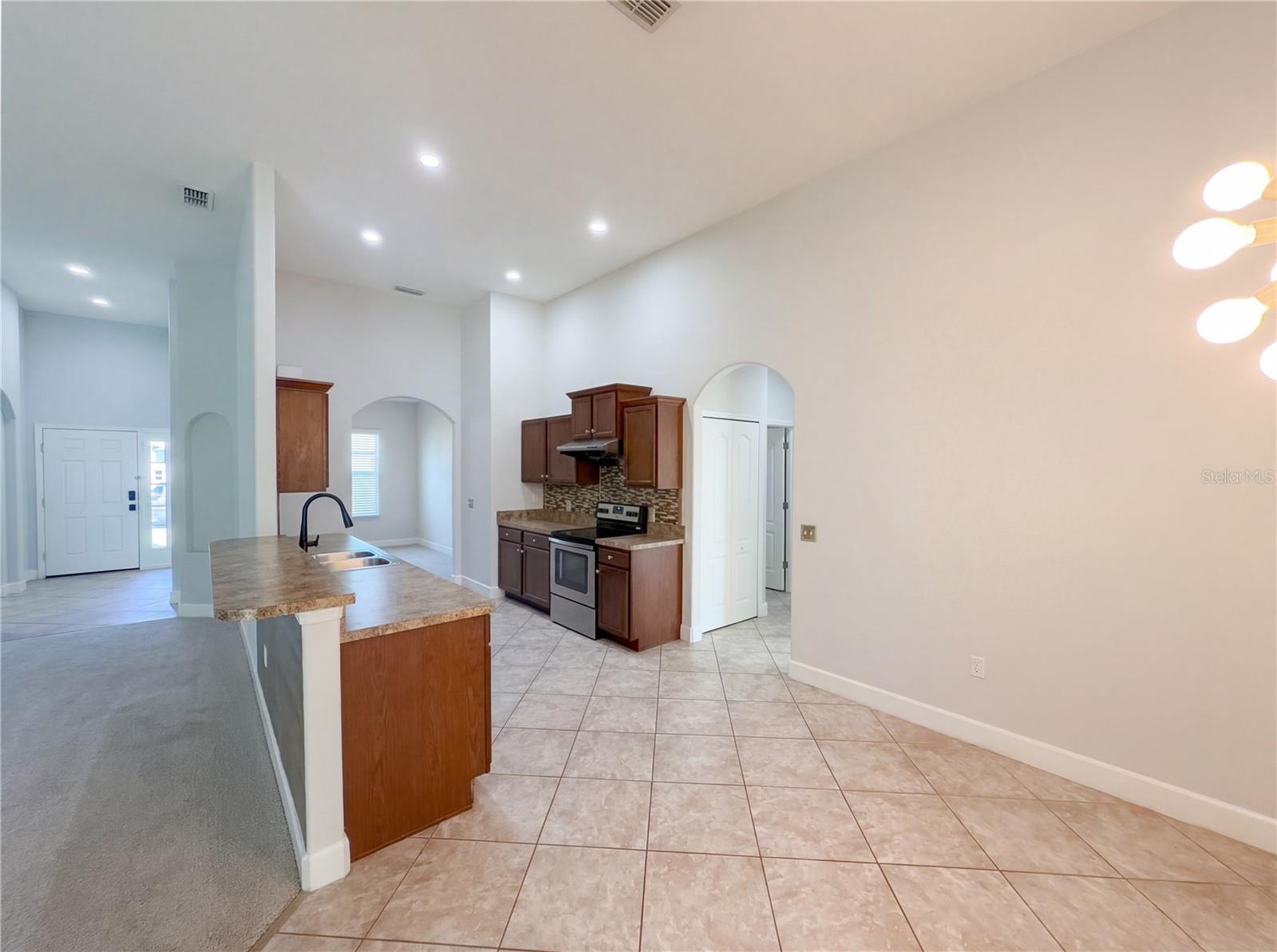 HALLAM PRESERVE EAST - Residential