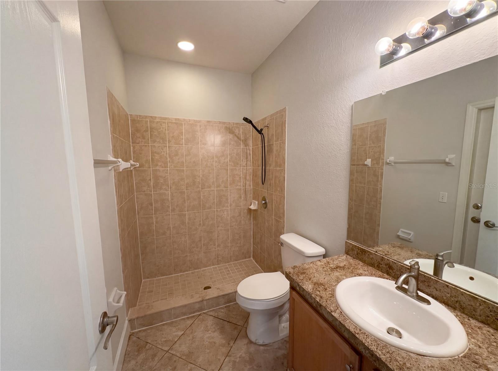 HALLAM PRESERVE EAST - Residential