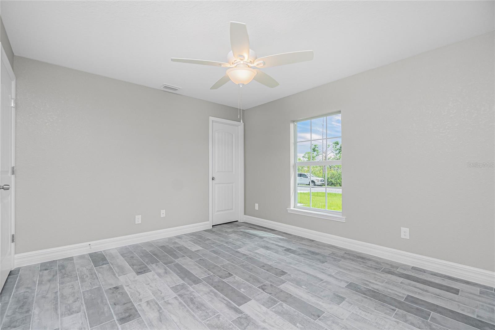 ROTONDA SANDS - Residential