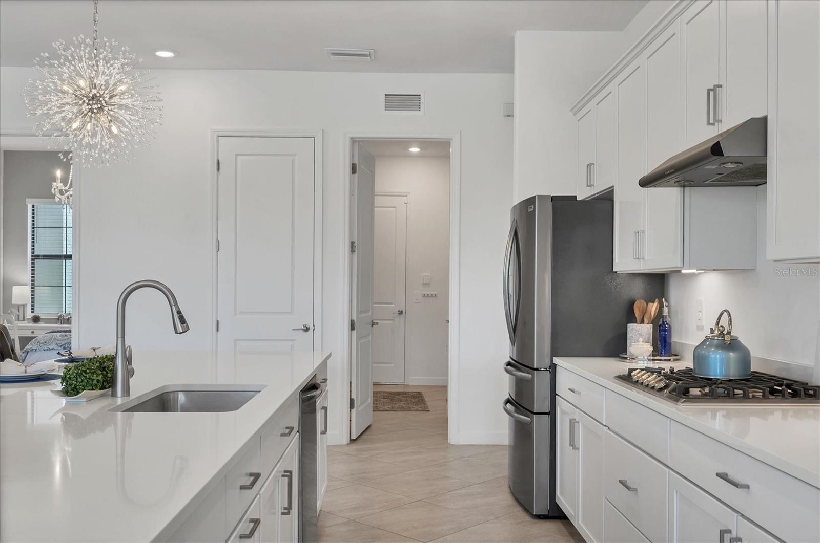 LORRAINE LAKES PH I - Residential