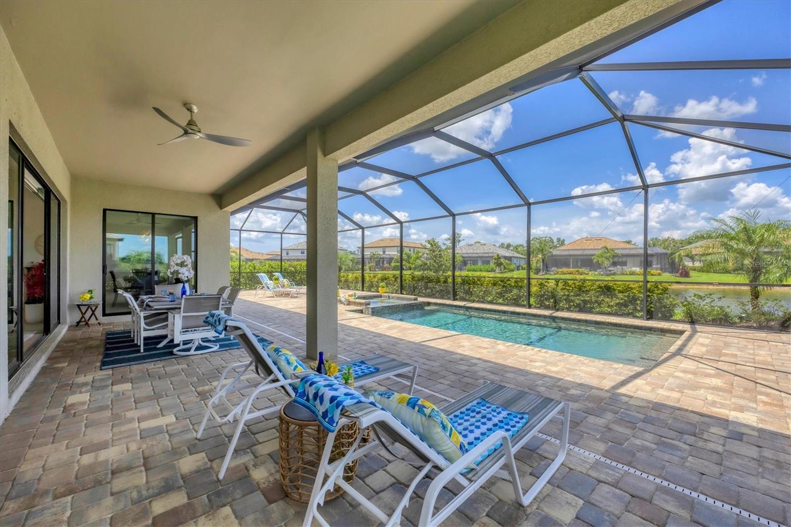 LORRAINE LAKES PH I - Residential