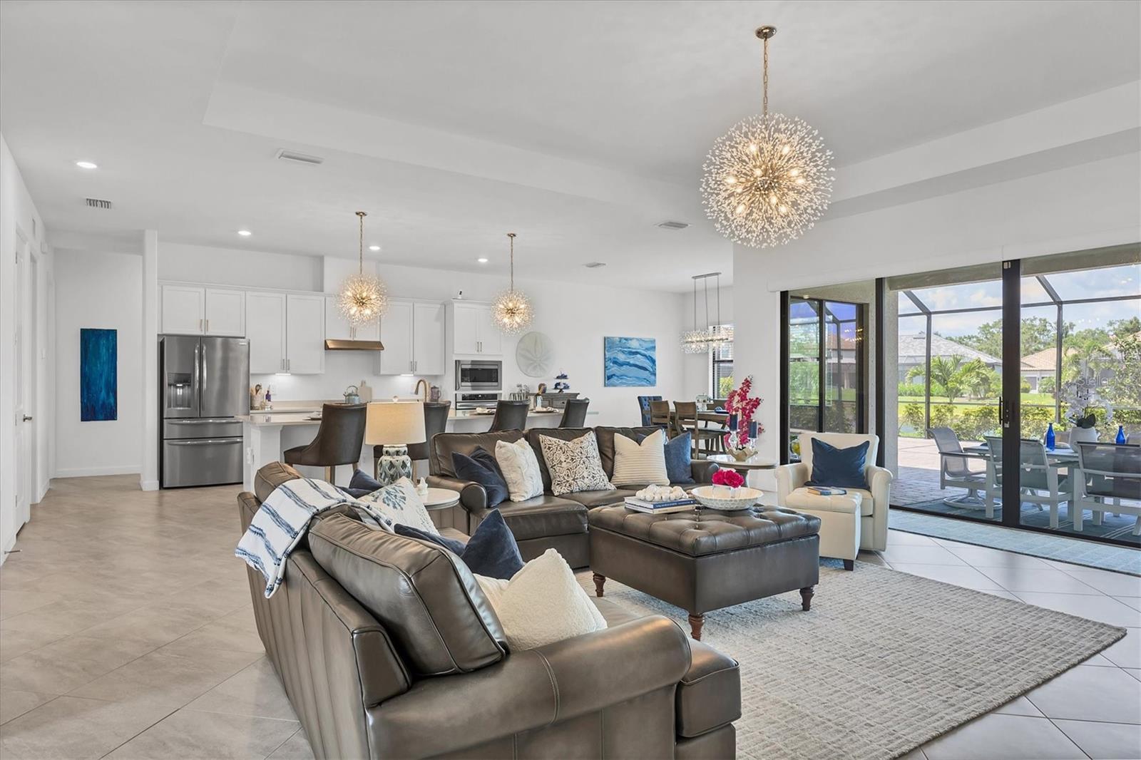 LORRAINE LAKES PH I - Residential