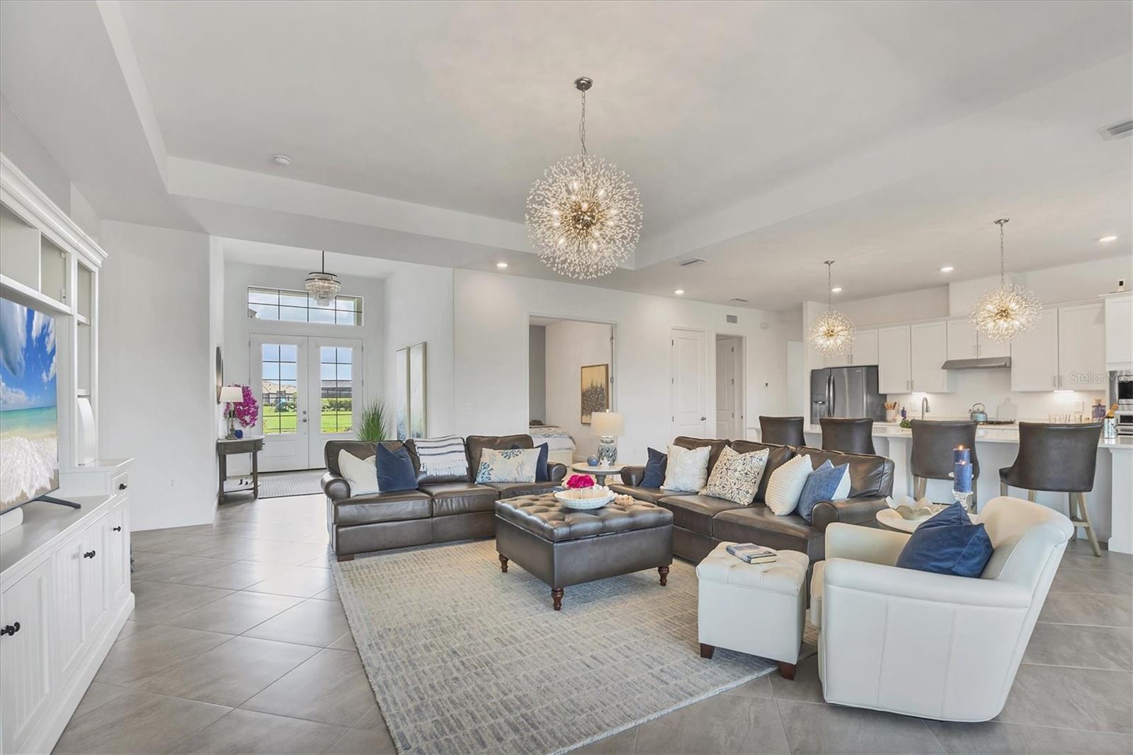 LORRAINE LAKES PH I - Residential