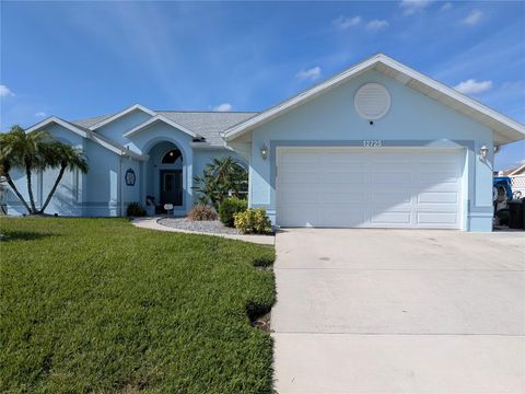 Photo of 12725 SW Kings Row, Lake Suzy, FL 34269 (MLS # C7518217)