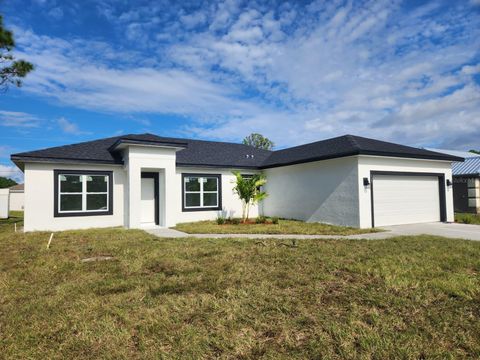 Photo of 627 Gagnon Street SE, Palm Bay, FL 32909 (MLS # O6358561)