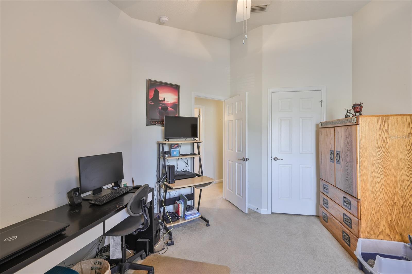 VENTURA BAY TWNHMS - Residential