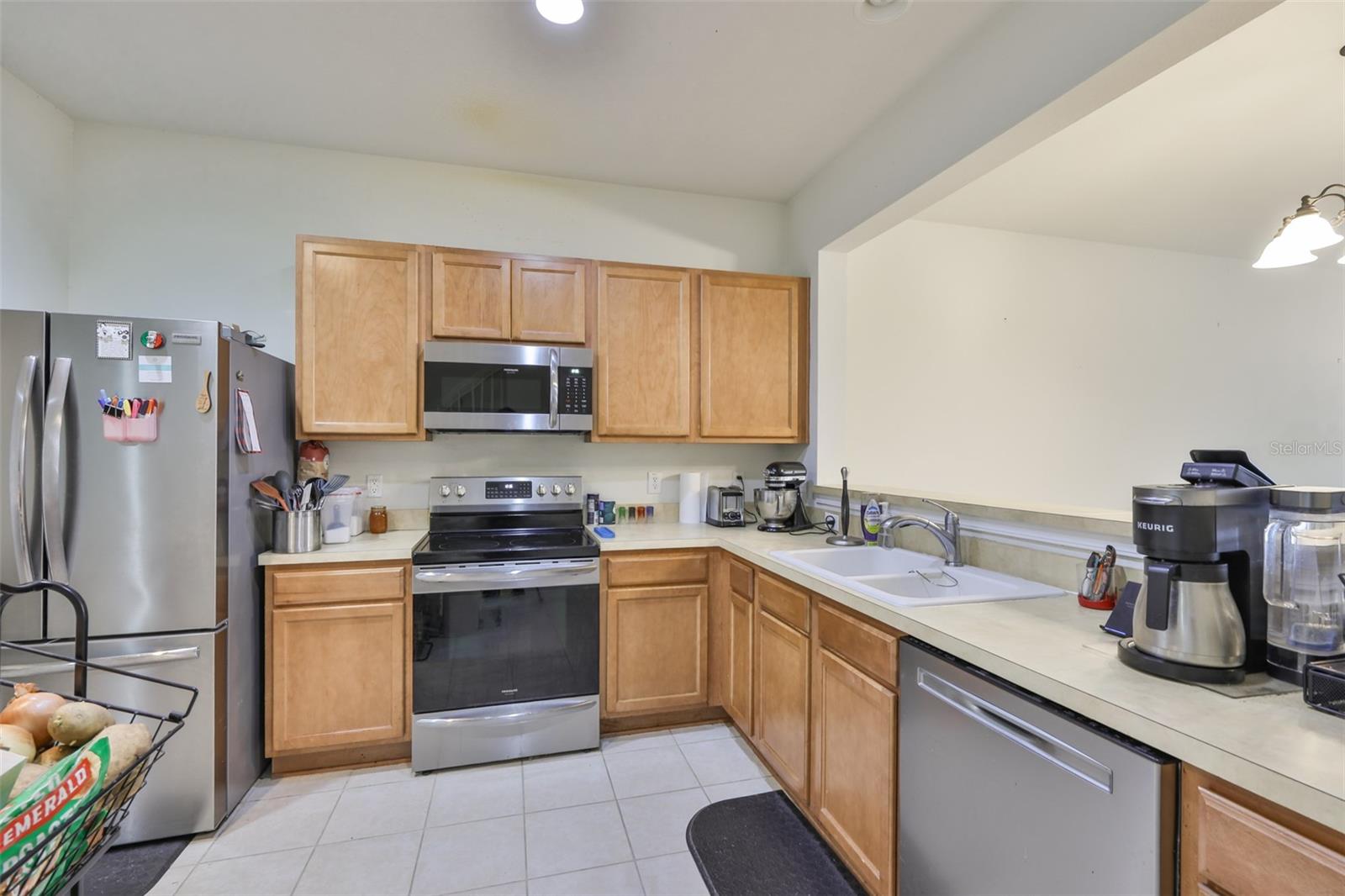 VENTURA BAY TWNHMS - Residential