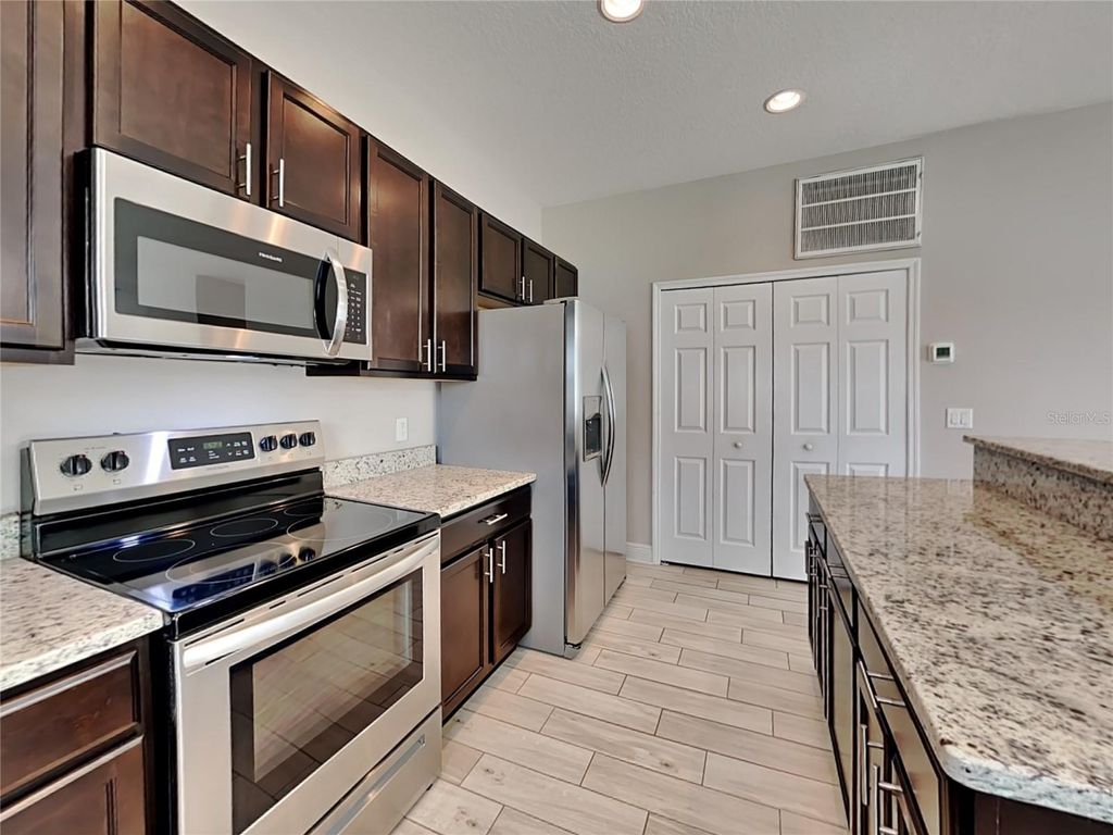 Photo of 1333 Salisbury Drive, Winter Haven, FL 33881 (MLS # O6378066)