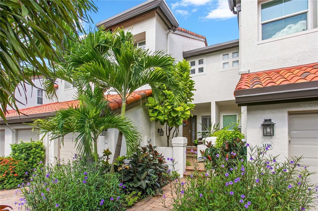 Photo of 1116 Shipwatch Circle, Tampa, FL 33602 (MLS # TB8536366)