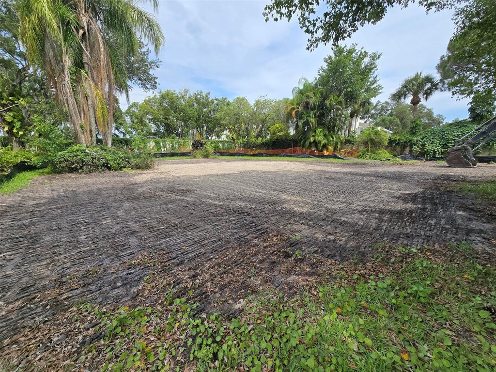 Photo of 5 Mar Bay Lane, Safety Harbor, FL 34695 (MLS # TB8482137)