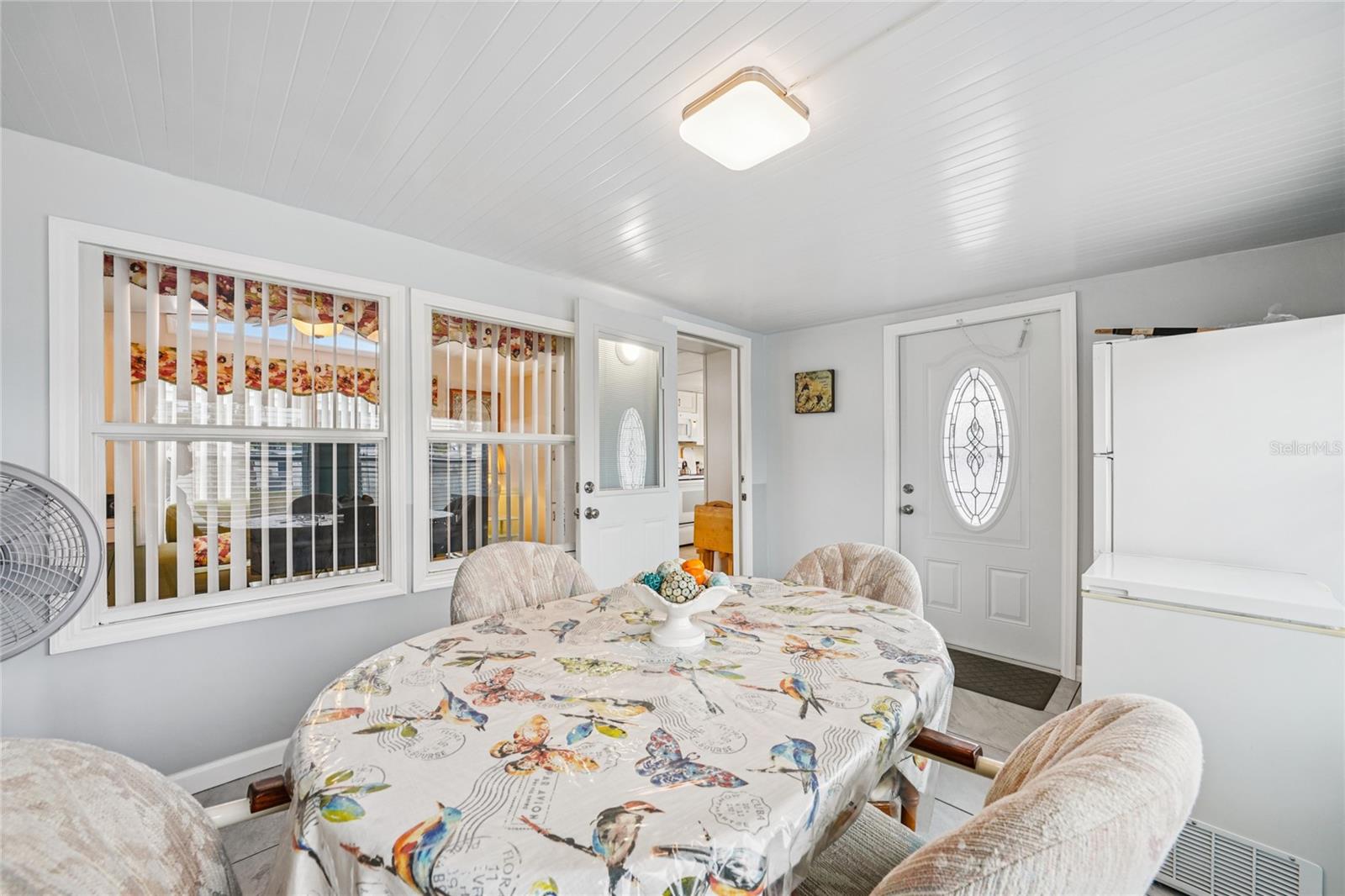 SUNCOAST MANOR M/H PARK UNREC - Residential