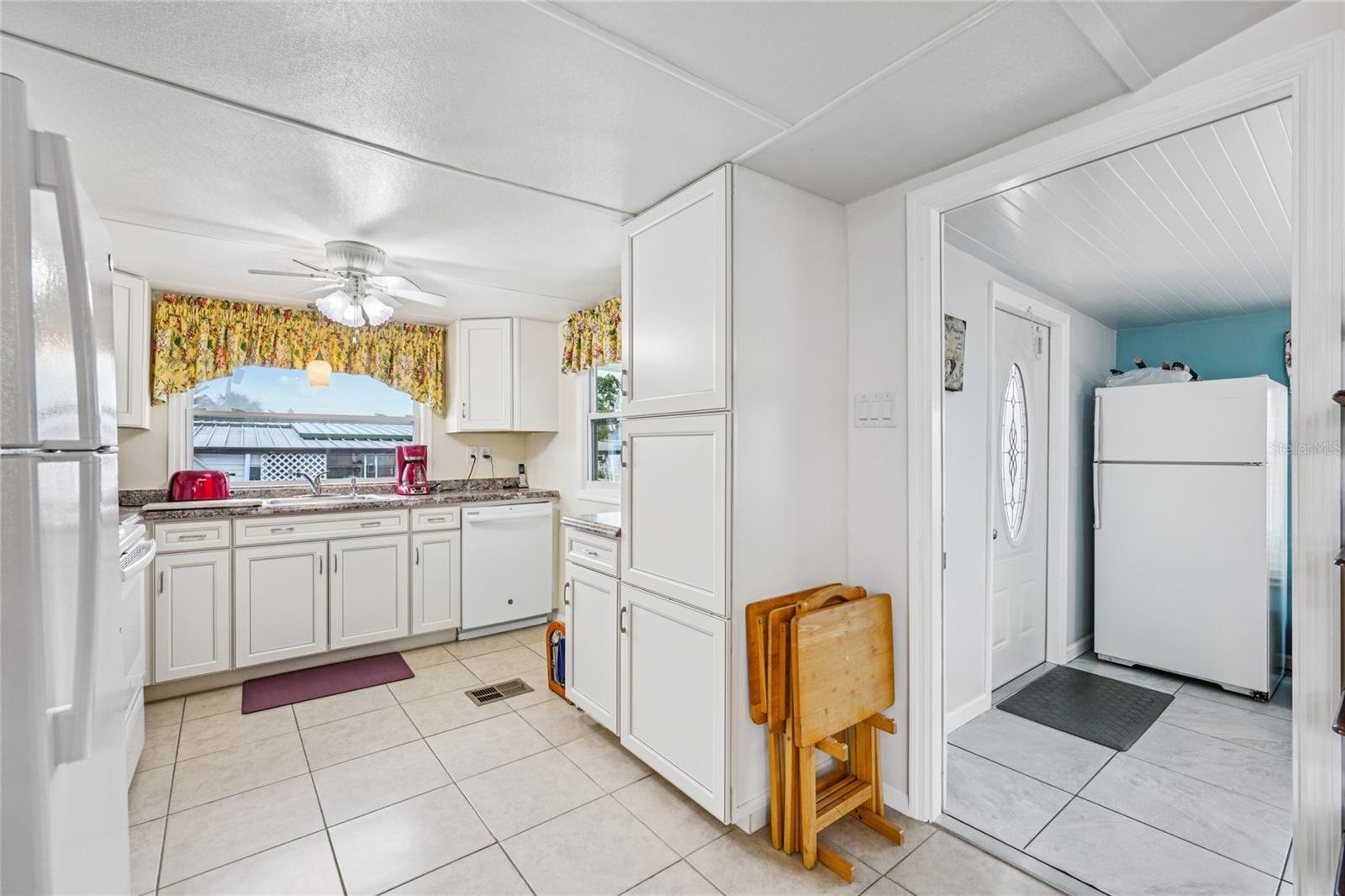 SUNCOAST MANOR M/H PARK UNREC - Residential