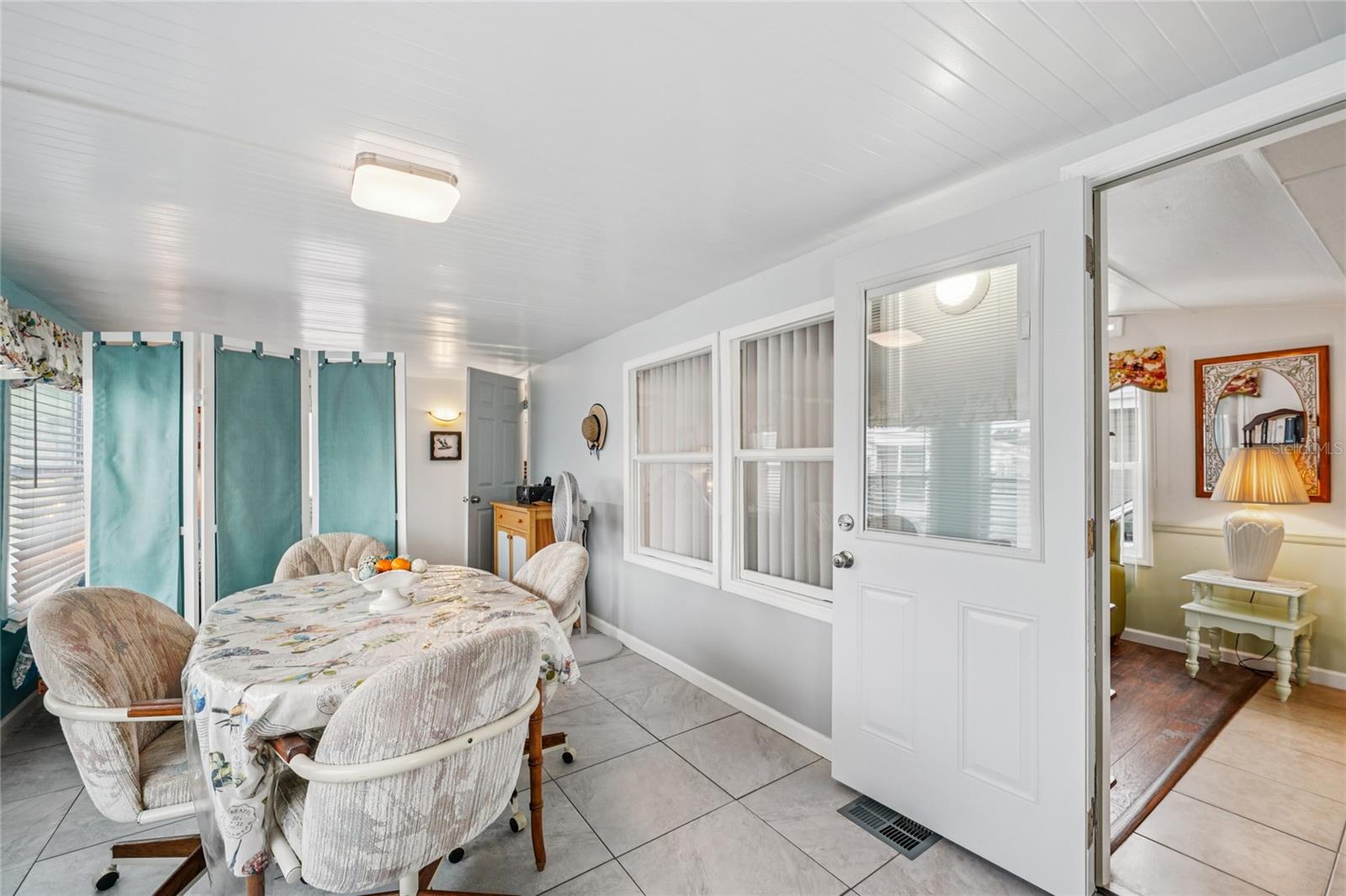 SUNCOAST MANOR M/H PARK UNREC - Residential