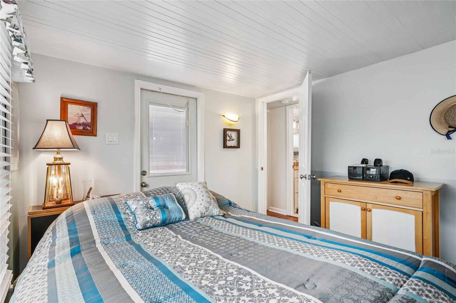 SUNCOAST MANOR M/H PARK UNREC - Residential