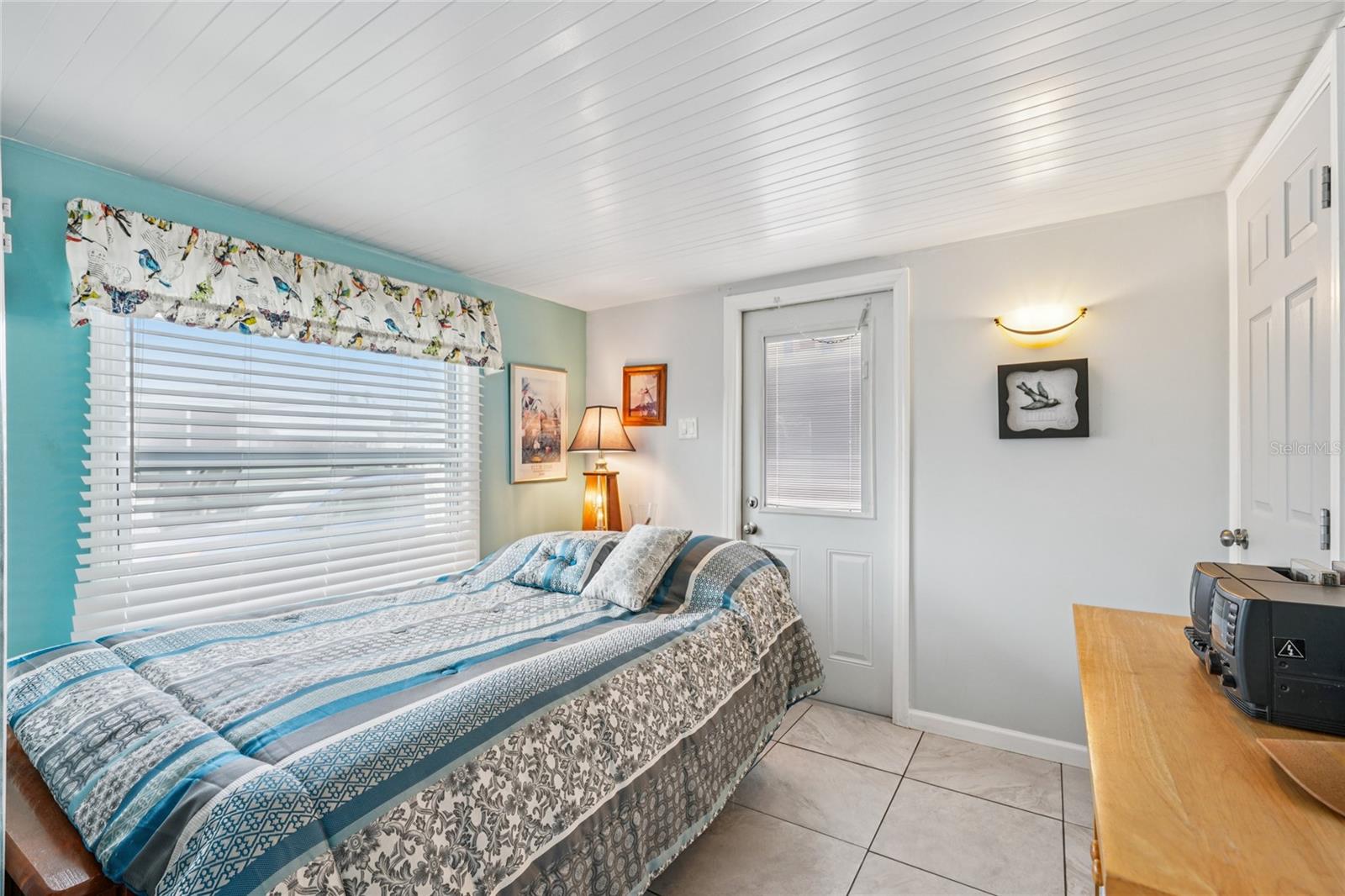 SUNCOAST MANOR M/H PARK UNREC - Residential