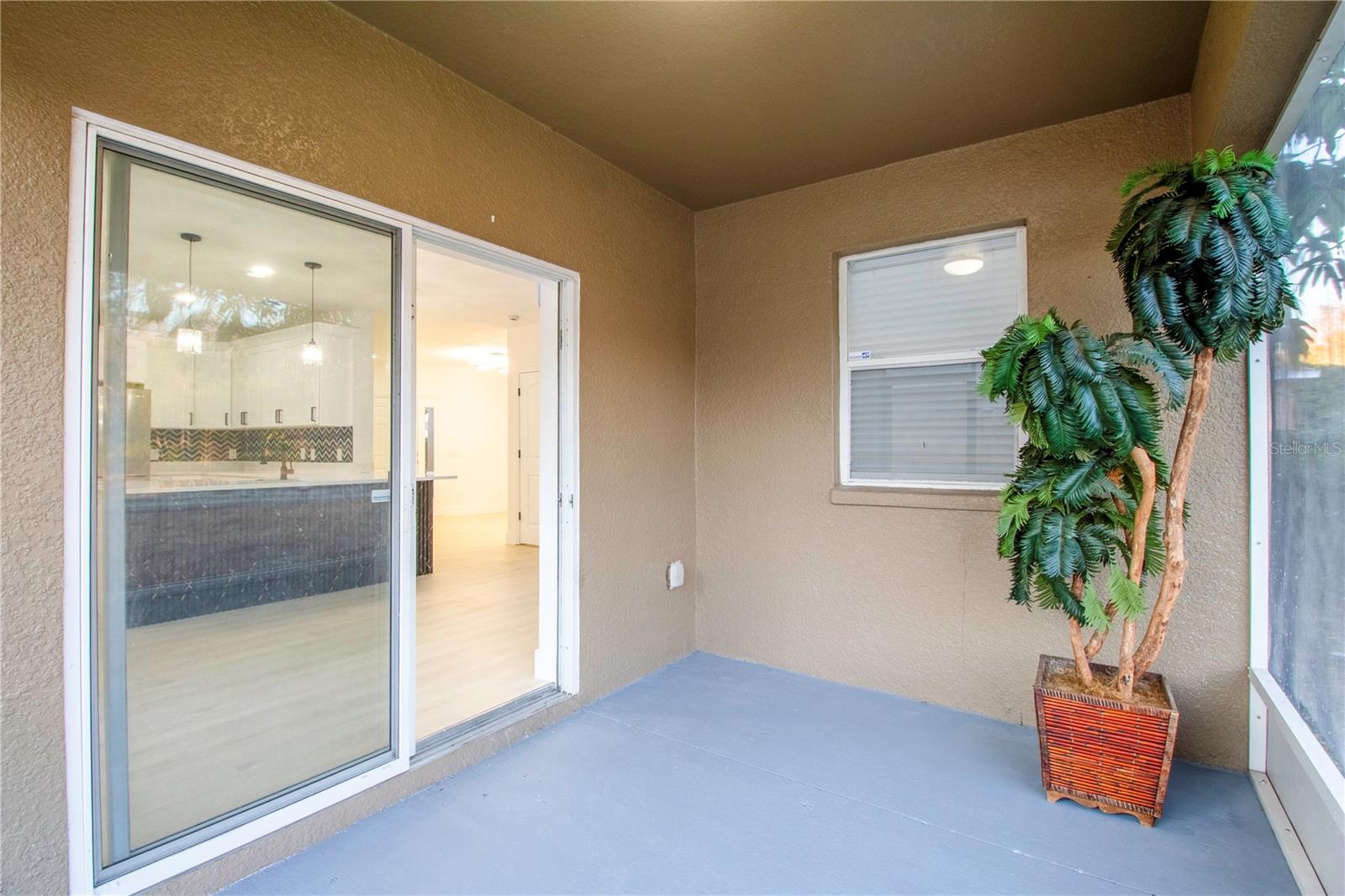 VERANDAHS - Residential