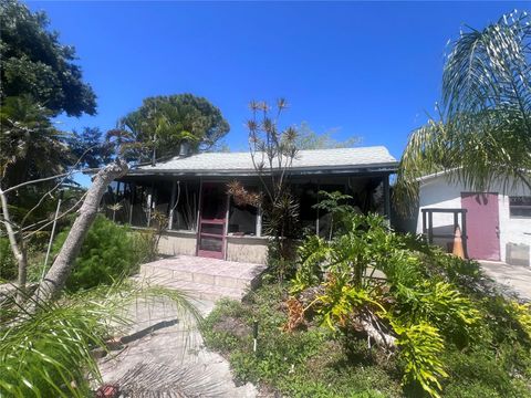 A home in PUNTA GORDA