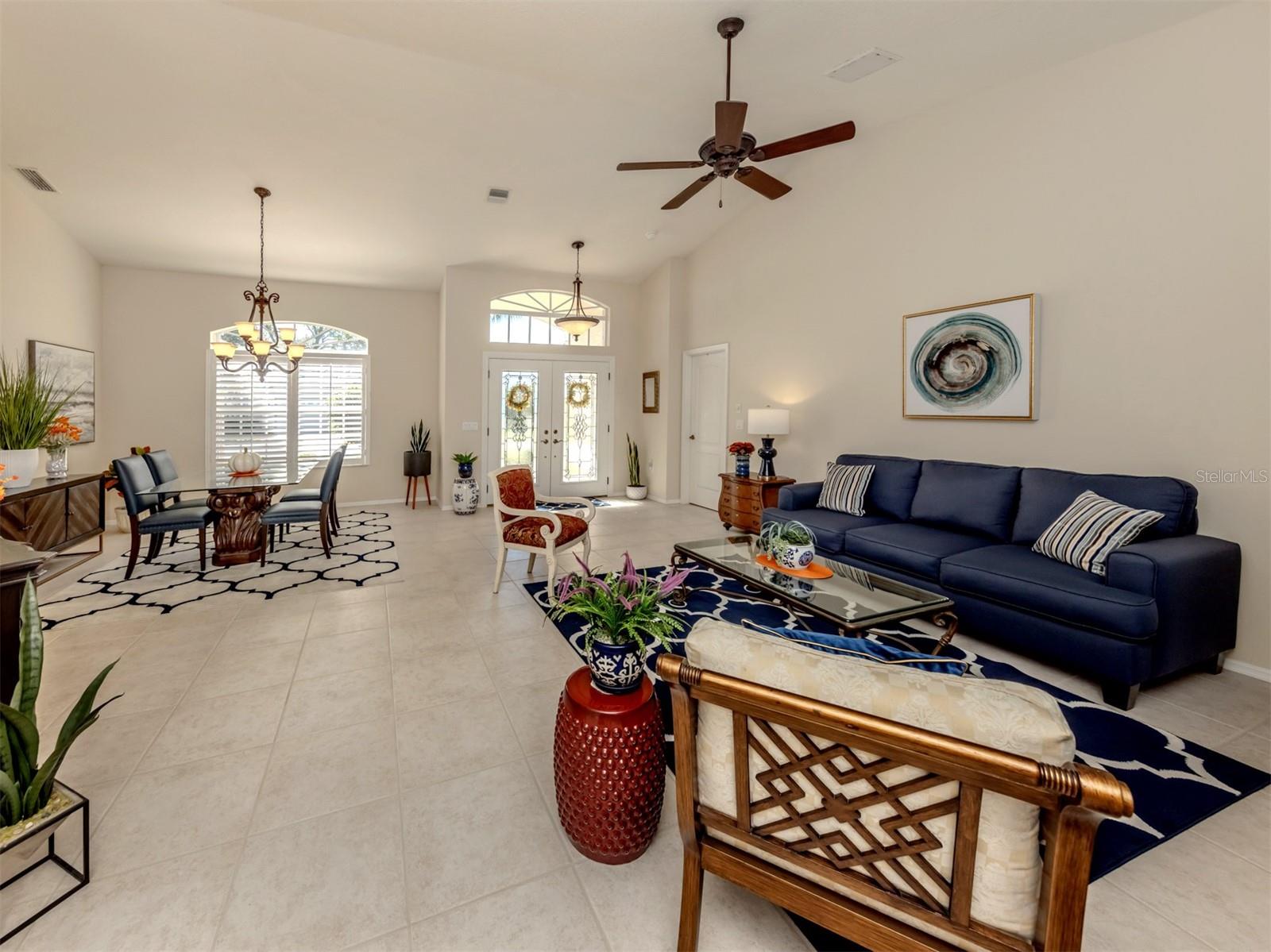 THE LAKES OF JACARANDA - Residential