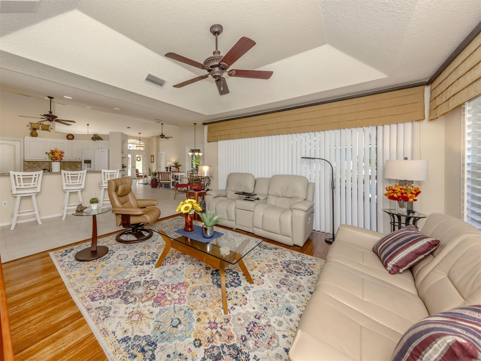 THE LAKES OF JACARANDA - Residential