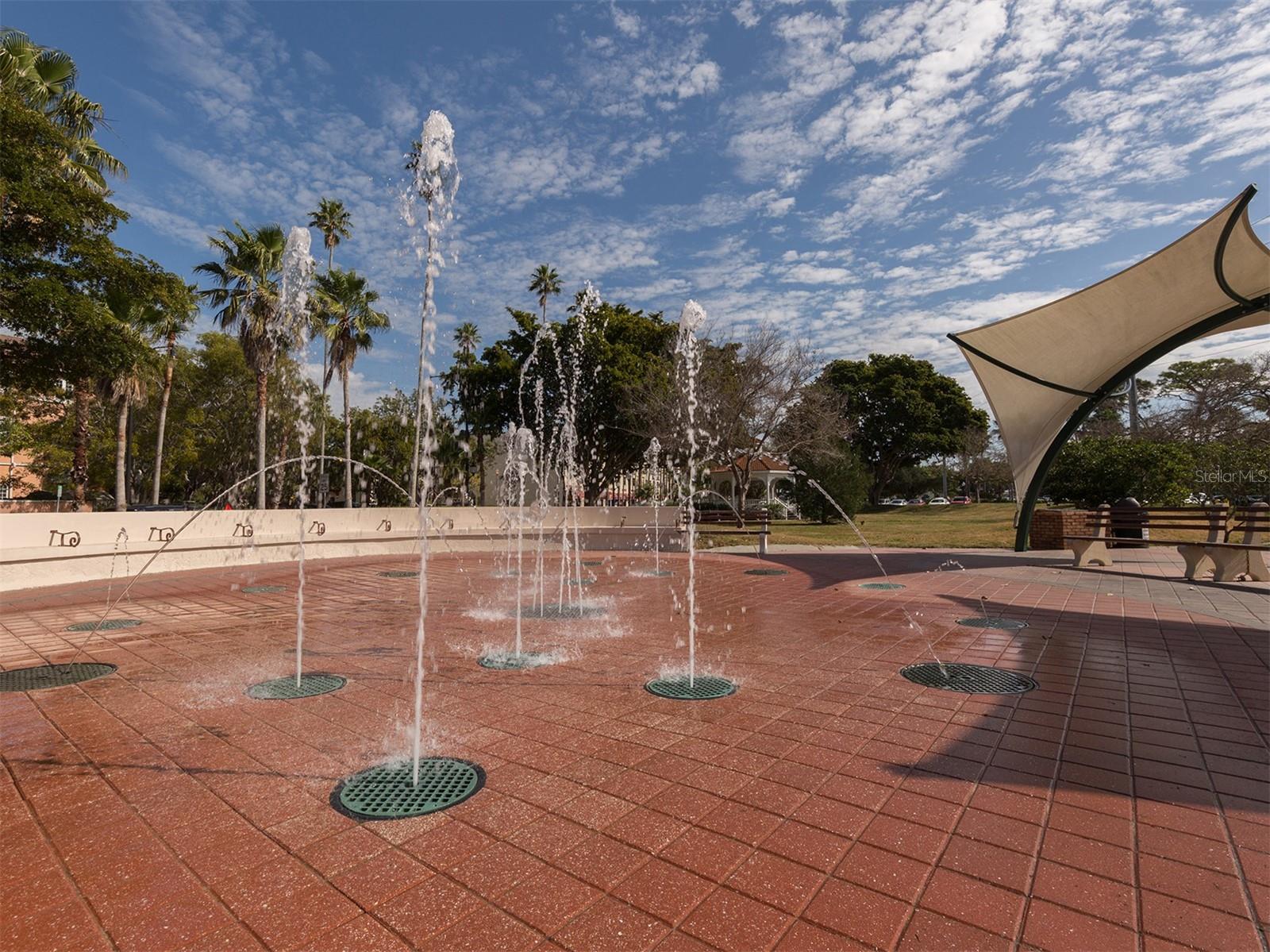 THE LAKES OF JACARANDA - Residential