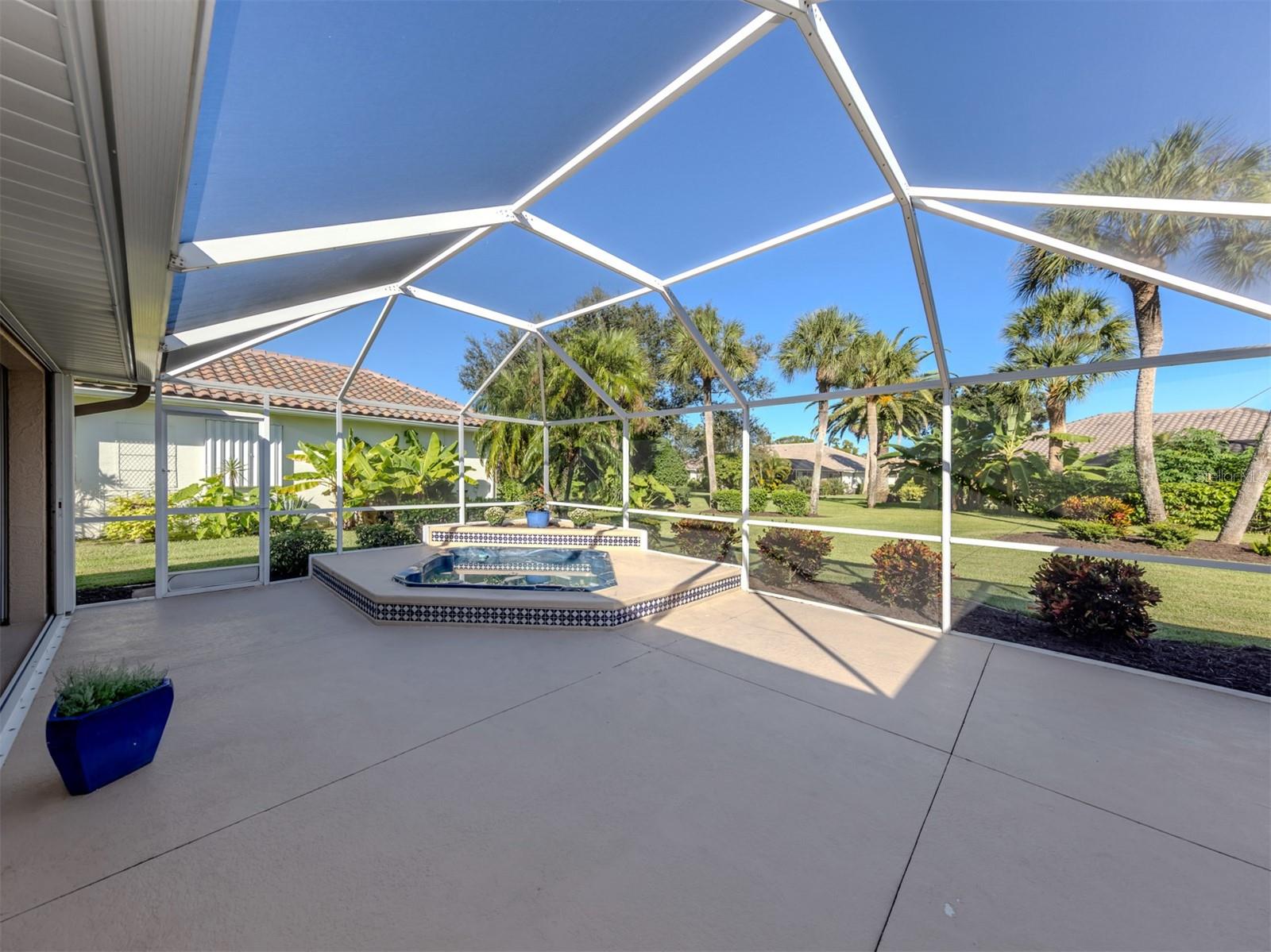 THE LAKES OF JACARANDA - Residential