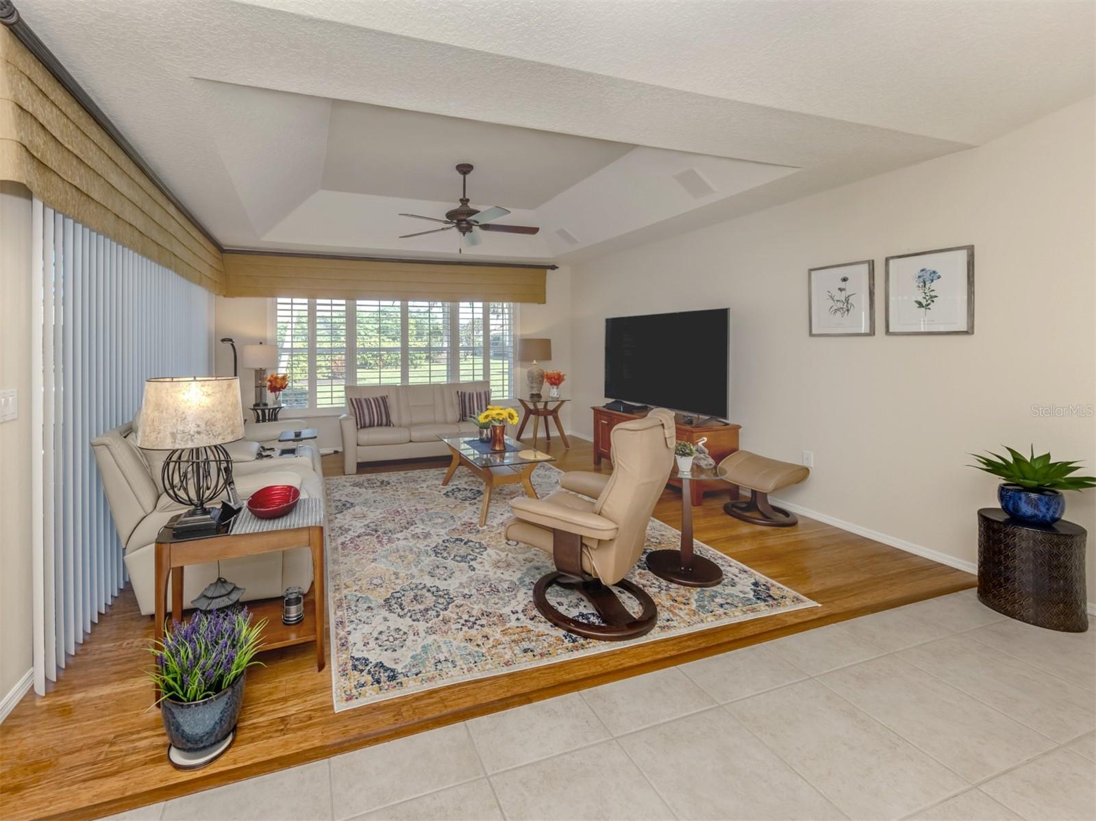 THE LAKES OF JACARANDA - Residential