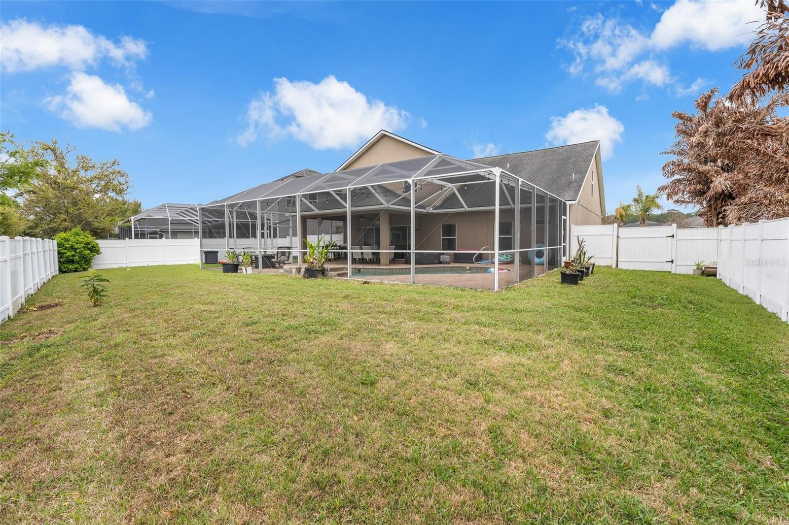 WATERS EDGE PH 11 - Residential