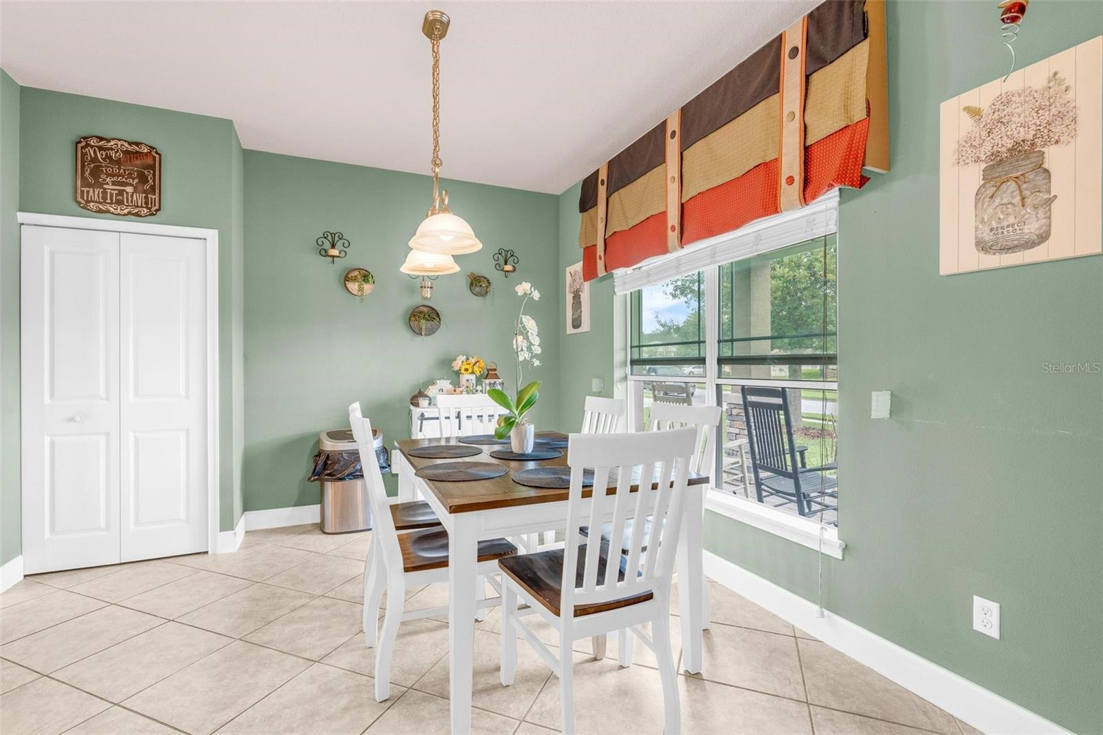 WATERS EDGE PH 11 - Residential