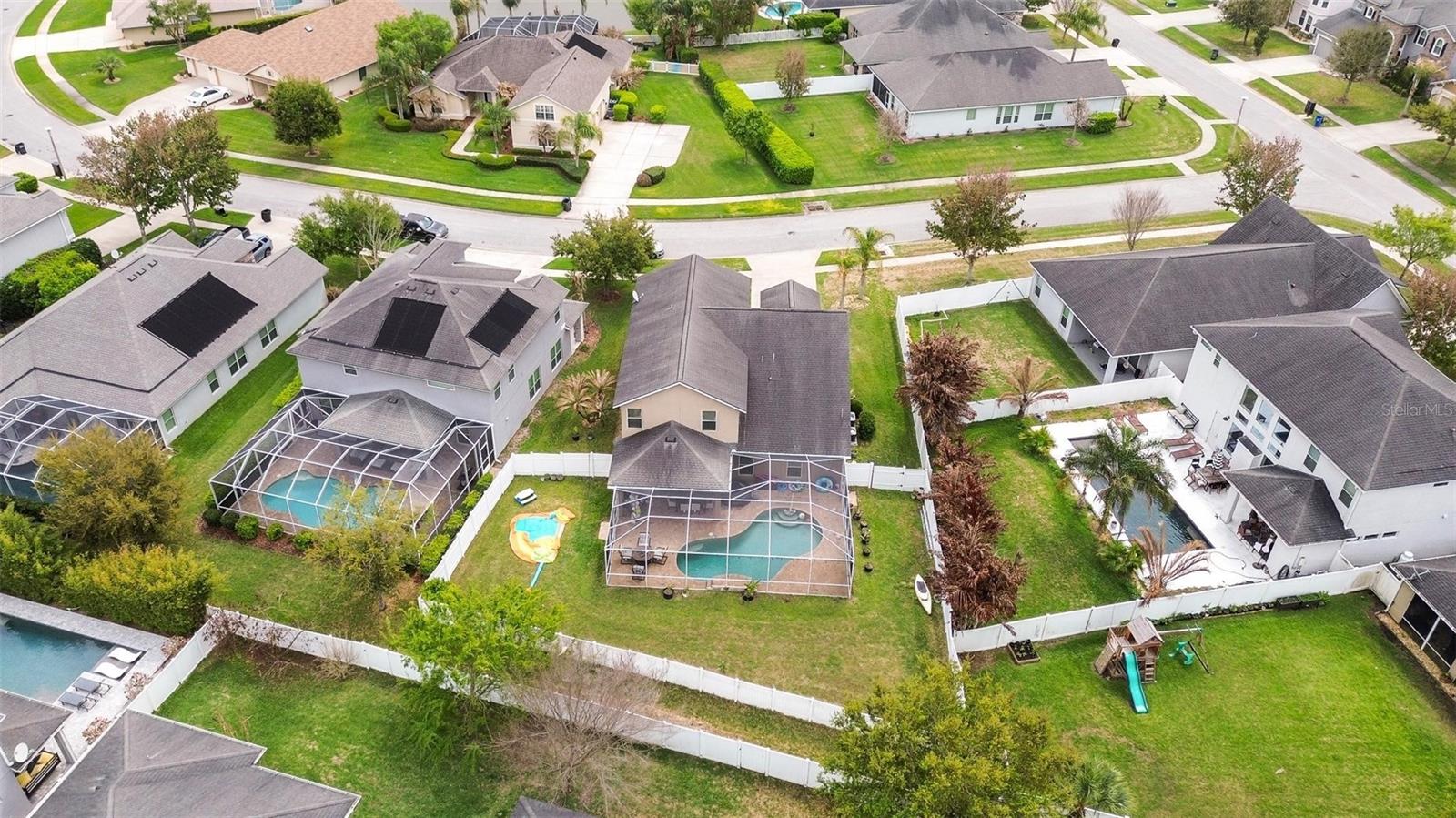 WATERS EDGE PH 11 - Residential