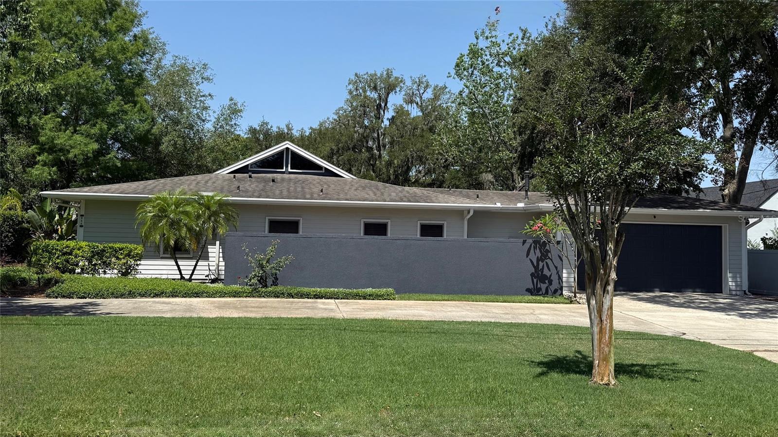 954 N TEXAS AVENUE