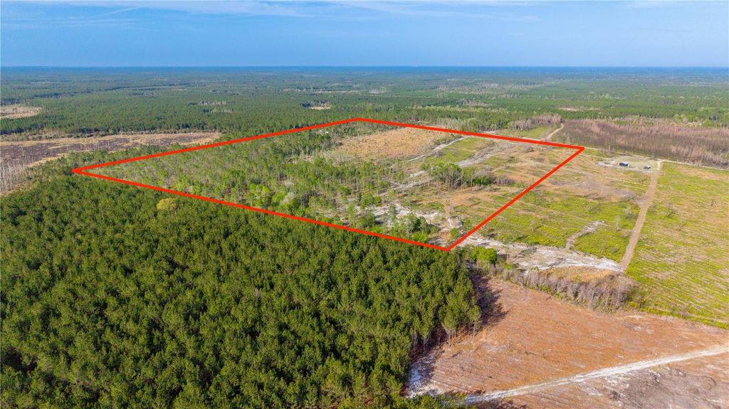 Photo of Tbd NE 83rd Way, Gainesville, FL 32609 (MLS # GC539155)