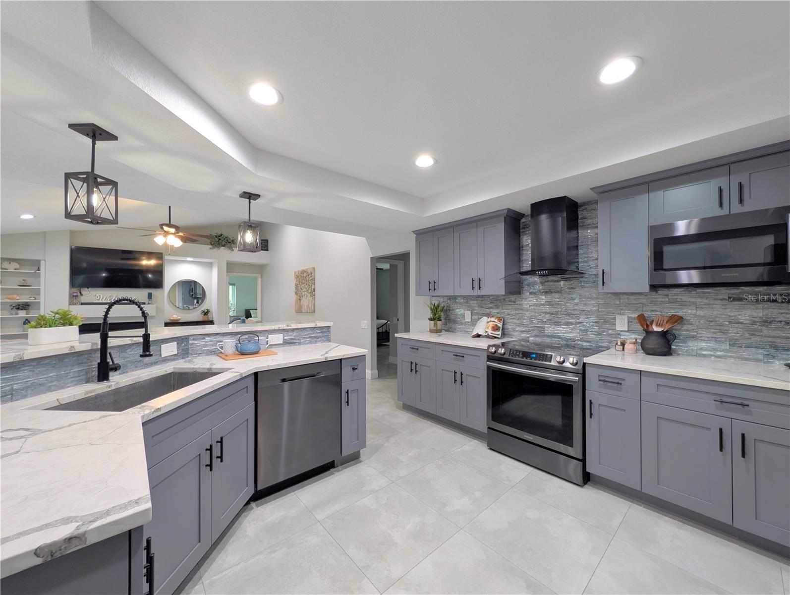 5101 E LONGBOAT BOULEVARD