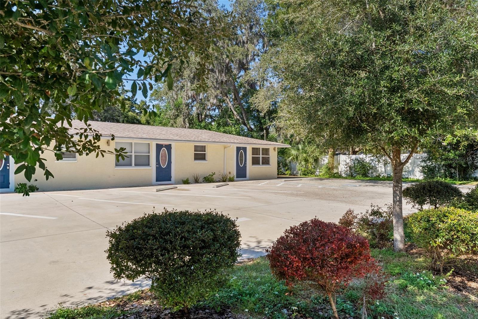 59TH STREET APARMENTS - Residential Lease