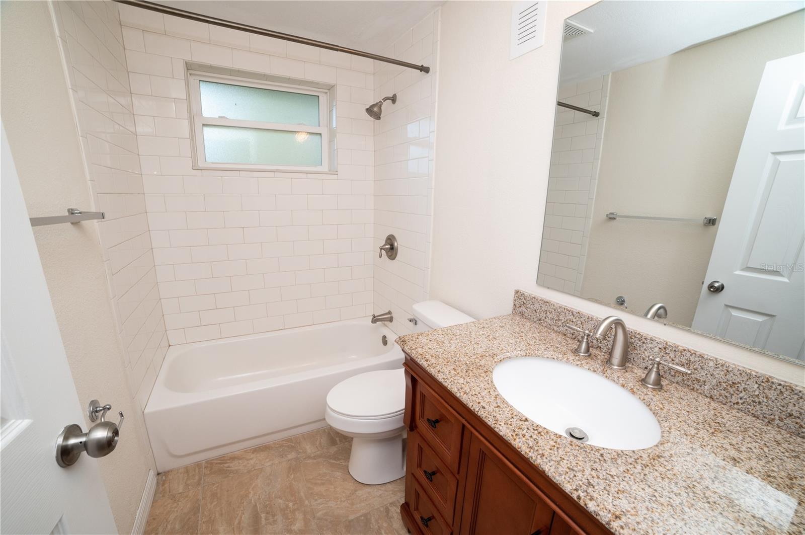 59TH STREET APARMENTS - Residential Lease