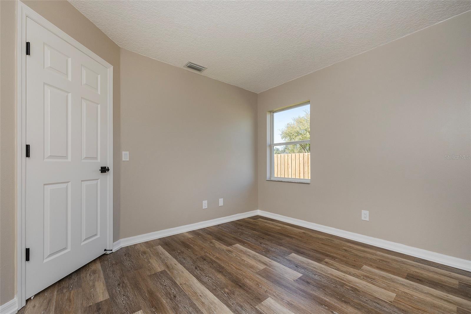 LOT 18 BLOCK 16 PALM COAST MAP OF SEMINOLE PARK S - Residential