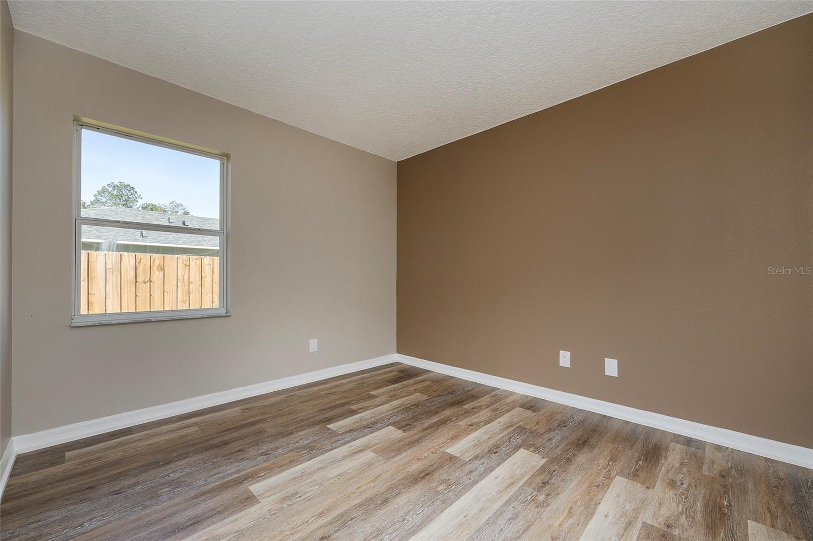 LOT 18 BLOCK 16 PALM COAST MAP OF SEMINOLE PARK S - Residential