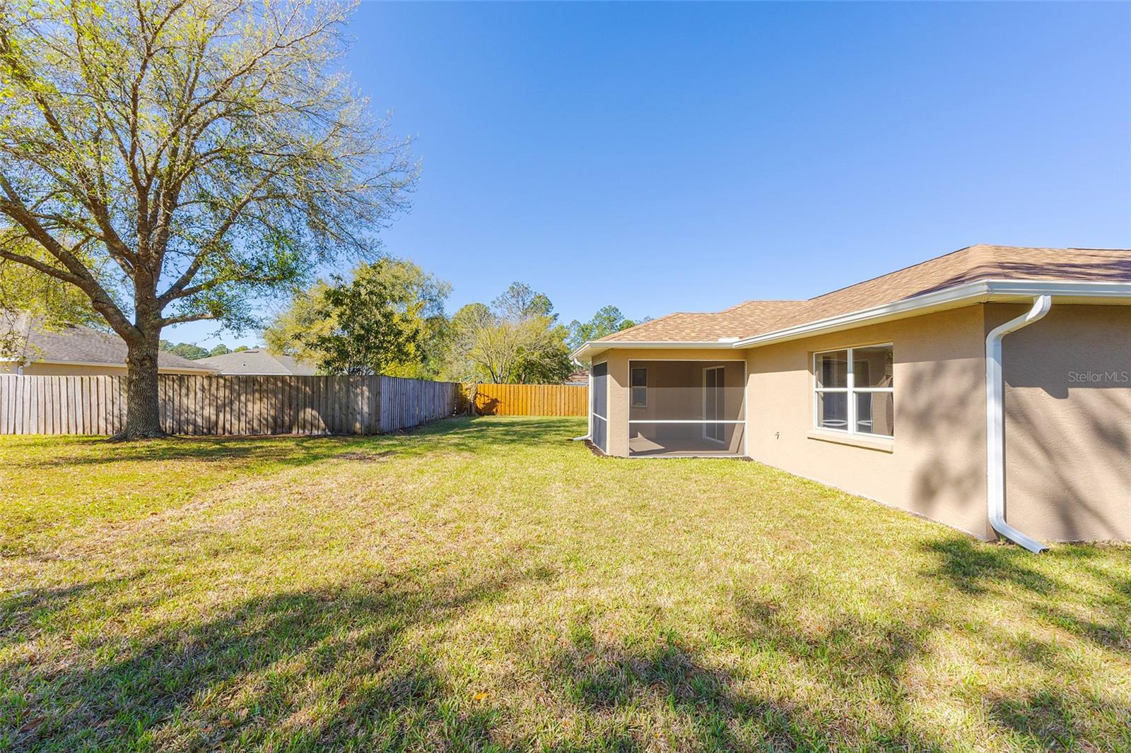 LOT 18 BLOCK 16 PALM COAST MAP OF SEMINOLE PARK S - Residential