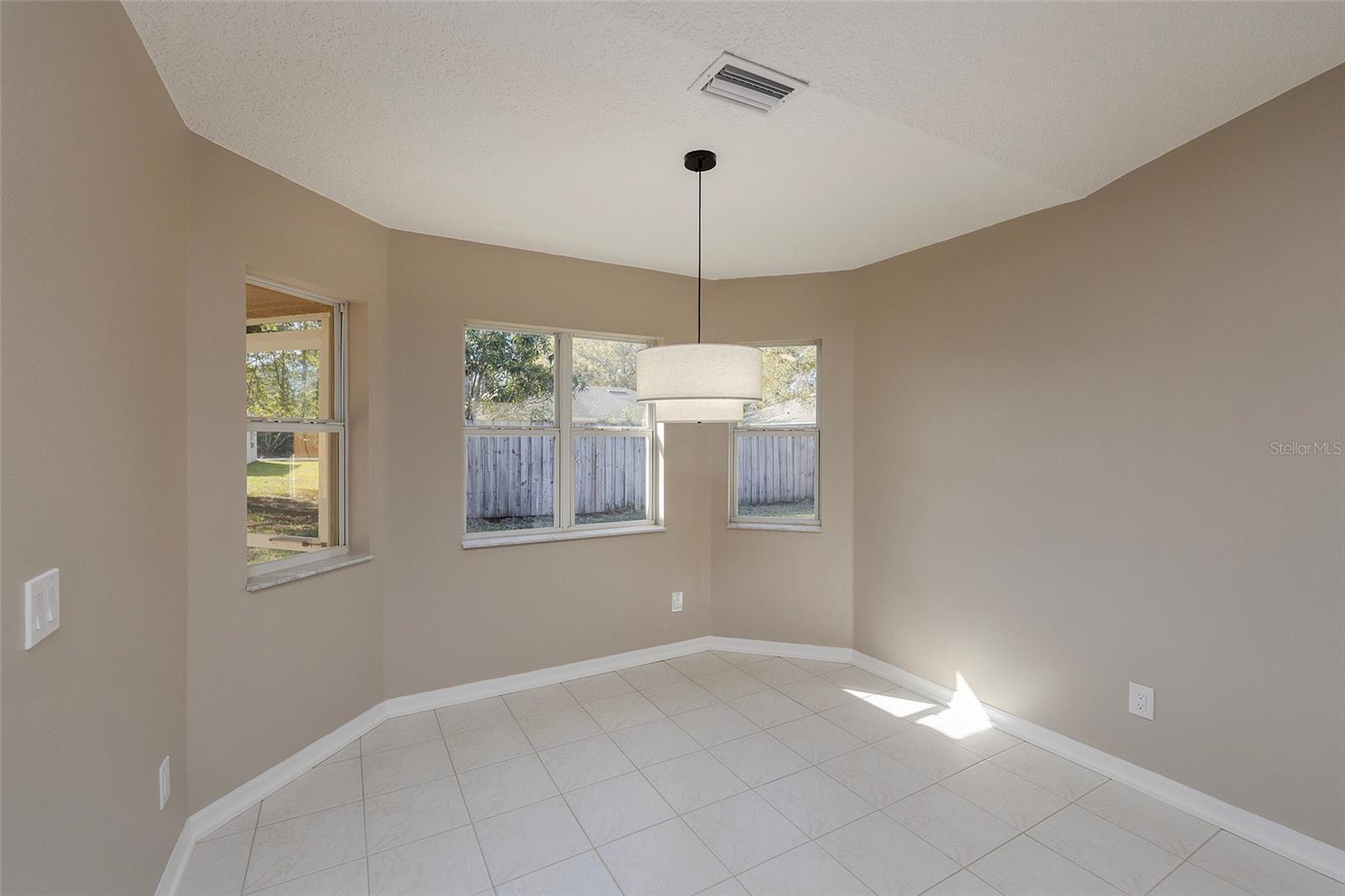 LOT 18 BLOCK 16 PALM COAST MAP OF SEMINOLE PARK S - Residential