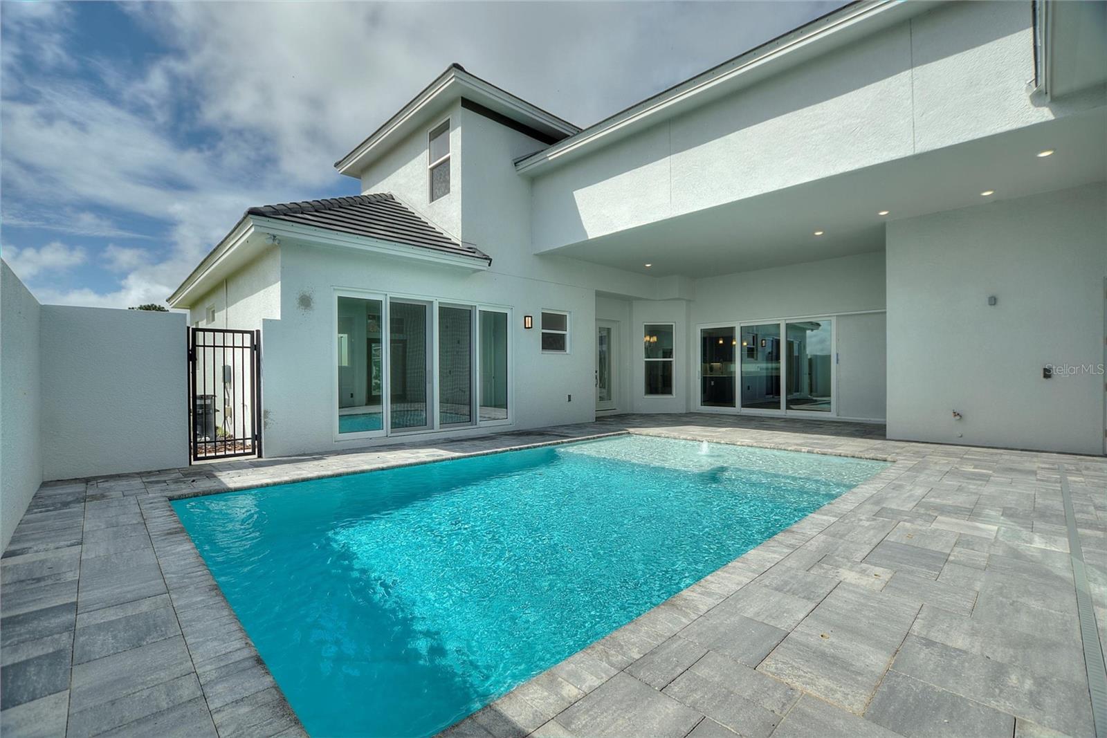 HAMPTON LANDING AT PROVIDENCE - Residential