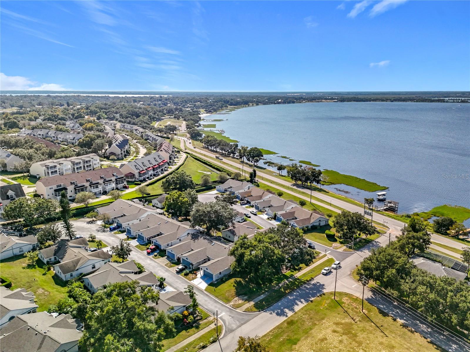 CLERMONT CHERRY KINOLL TWNHS DEV - Residential