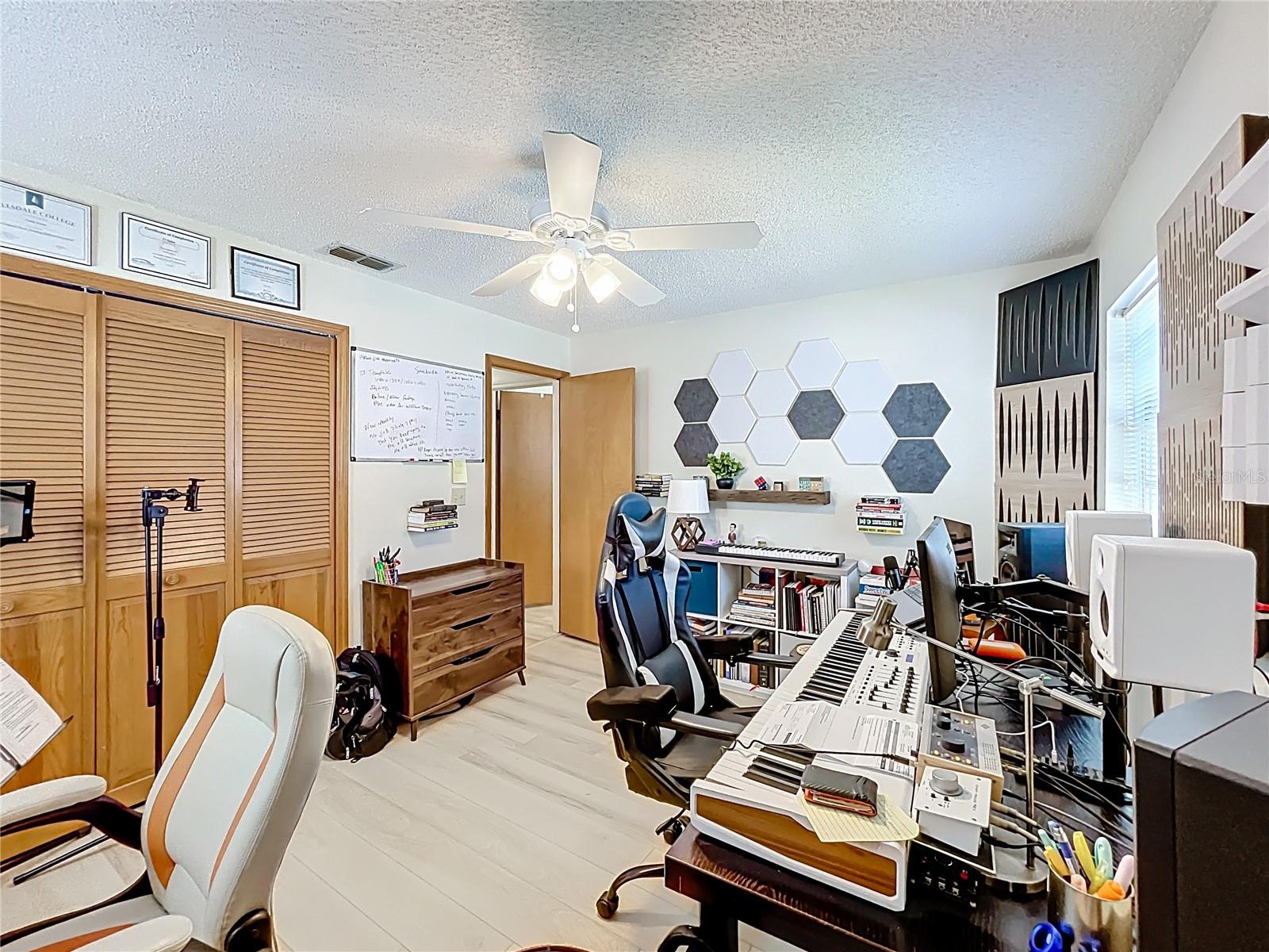 CLERMONT CHERRY KINOLL TWNHS DEV - Residential